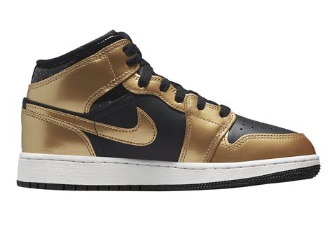 nike jordan 1 schwarz gold|Nike jordan 1 low.